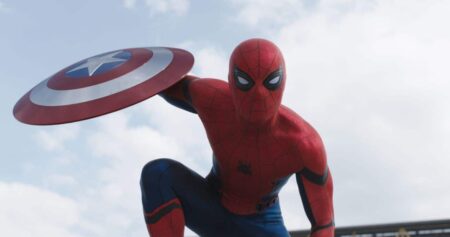 Homem-Aranha (Tom Holland) em Capitão América: Guerra Civil (Reprodução / Marvel)