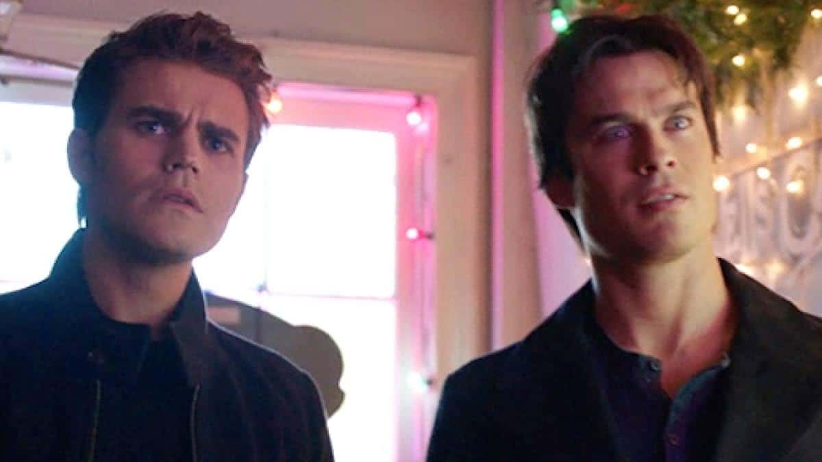 Stefan (Paul Wesley) e Damon (Ian Somerhalder) em The Vampire Diaries (Reprodução)