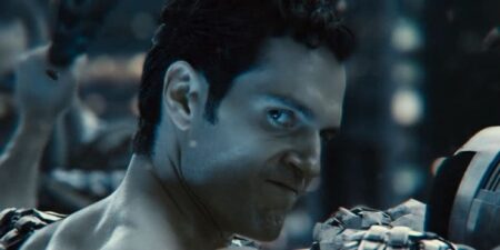 Henry Cavill compartilha seu segredo para ficar fortão Superman (Henry Cavill) em Liga da Justiça de Zack Snyder (Reprodução)
