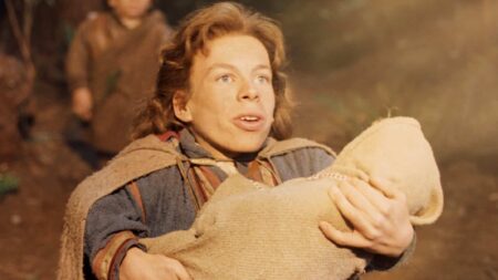 Conheça o elenco de Willow e novidades sobre a série Warwick Davis em Willow - Na Terra da Magia (Reprodução)