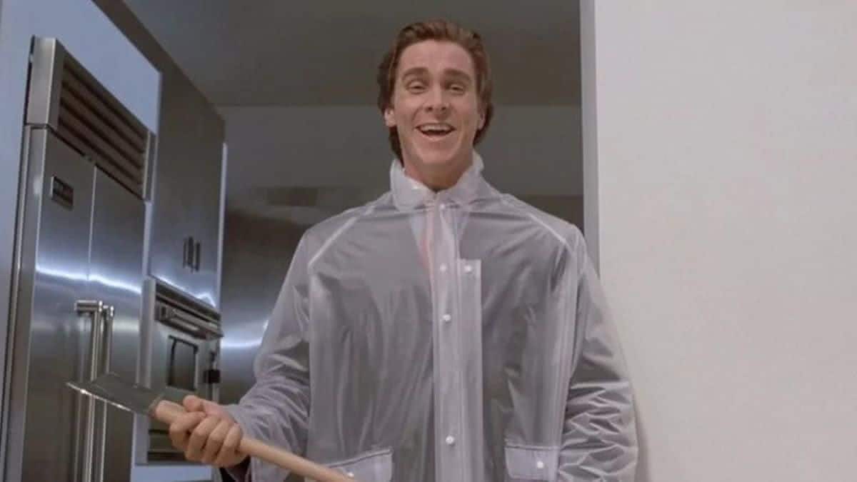 Série baseada em Psicopata Americano está em desenvolvimento 1 Patrick Bateman (Christian Bale) em Psicopata Americano (Reprodução)