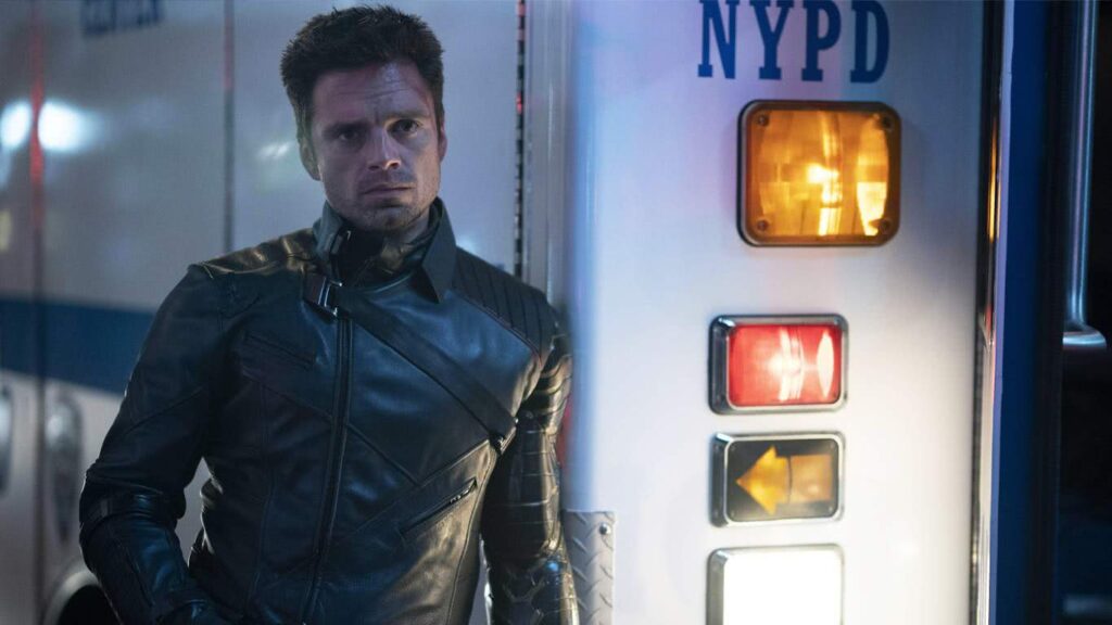 Sebastian Stan não esperava que o Soldado Invernal iria tão longe no MCU Sebastian Stan em Falcão e o Soldado Invernal (Reprodução / Disney+)
