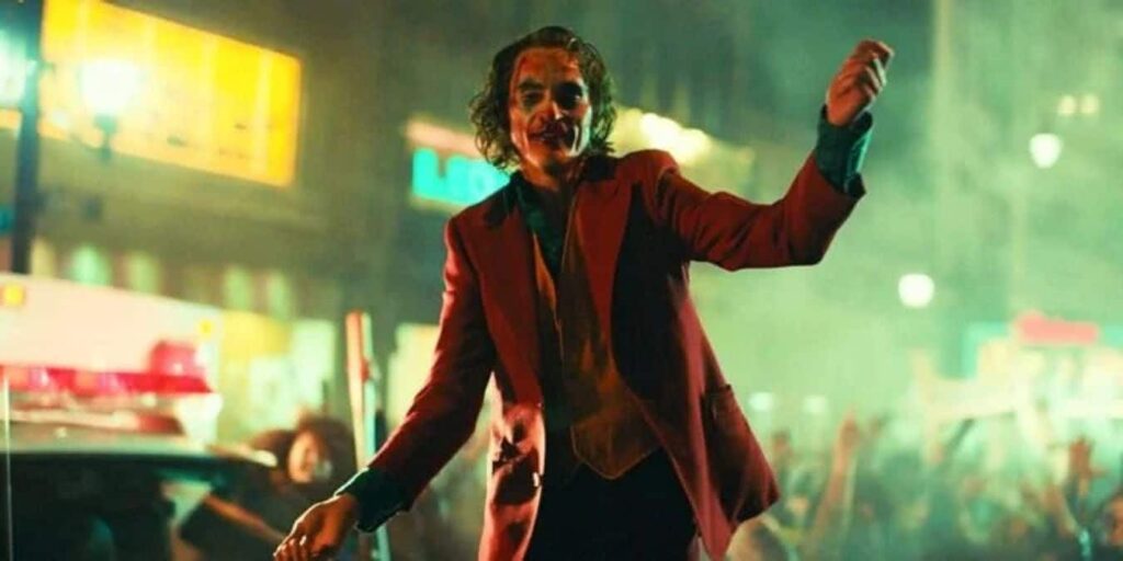 Coringa (Joaquin Phoenix) em Coringa (Reprodução / DC)