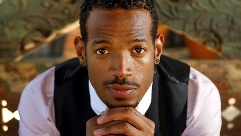 Fãs pedem As Branquelas 2, e ator se enfurece: “Faça você” Marlon Wayans