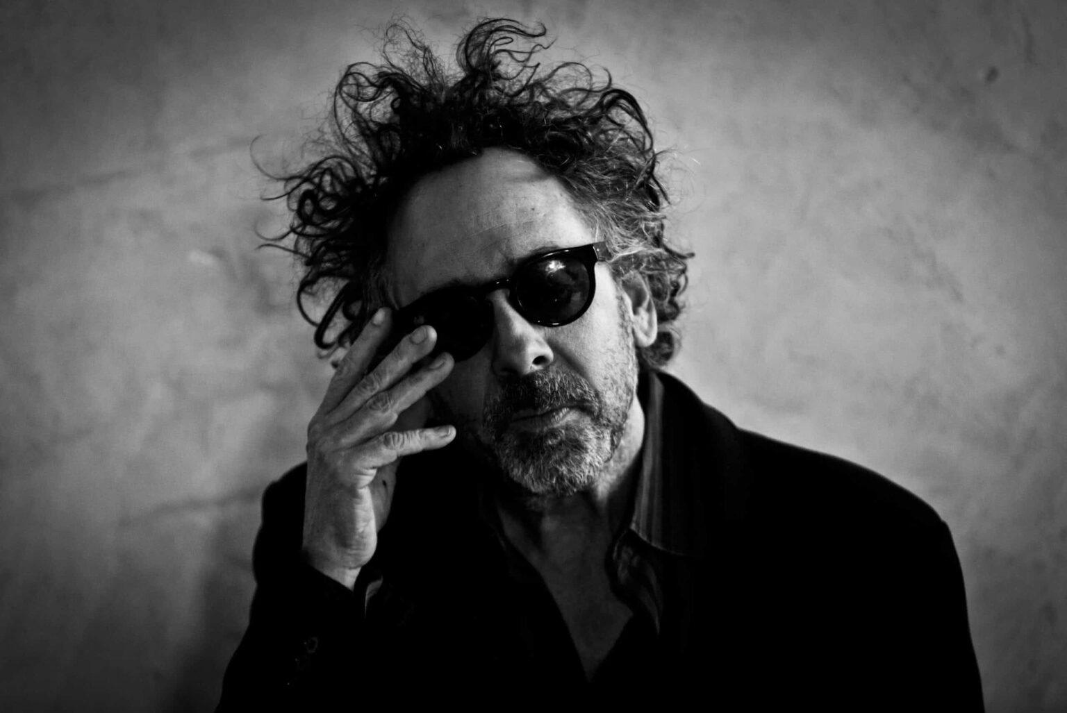 Prédio de São Paulo ganha arte criada por Tim Burton Tim Burton