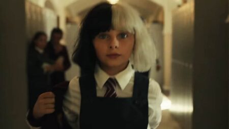 Infância de Cruella é destaque em novo teaser da Disney cruella jovem