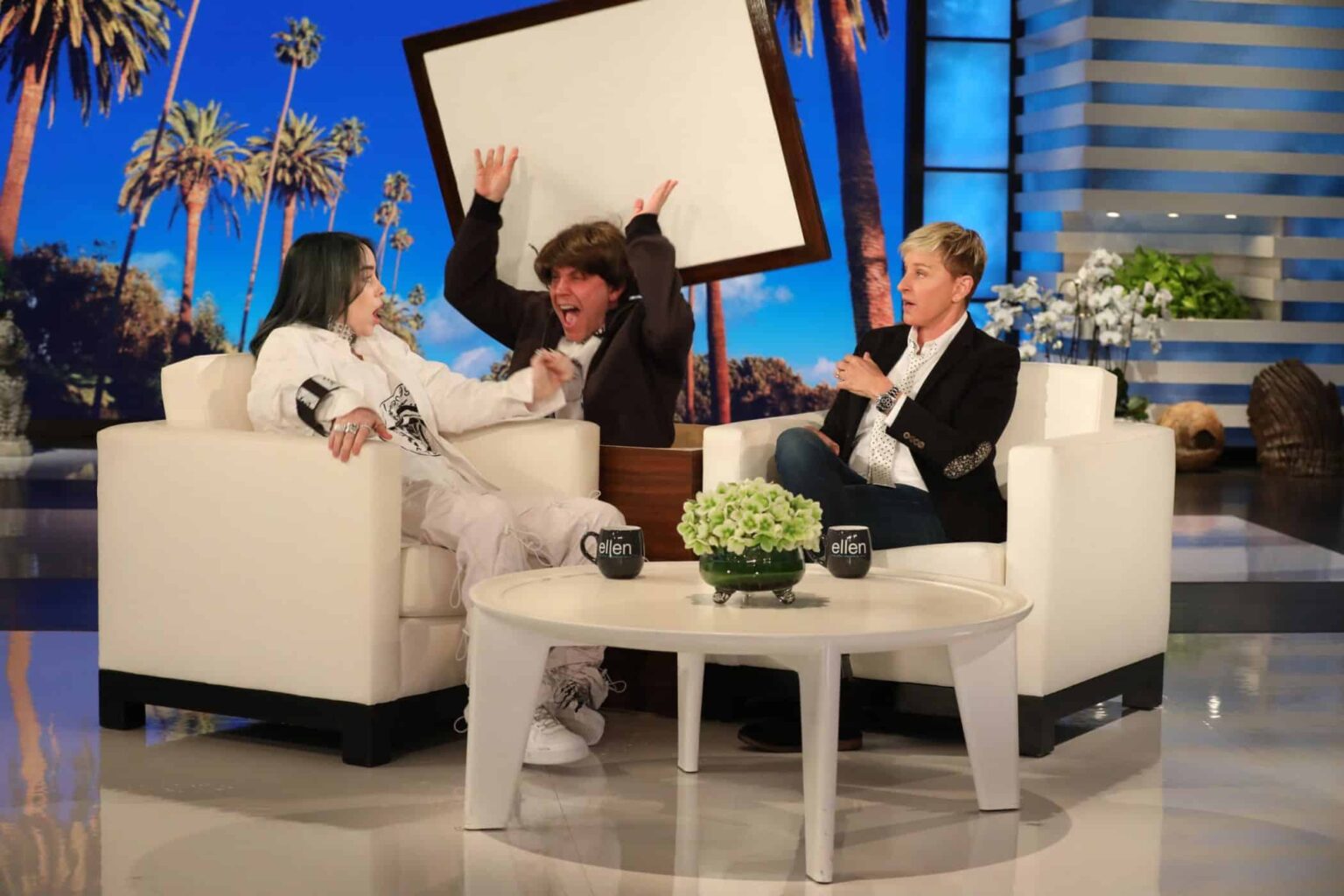 Ellen DeGeneres diz que vai encerrar programa porque não a desafia mais download 7