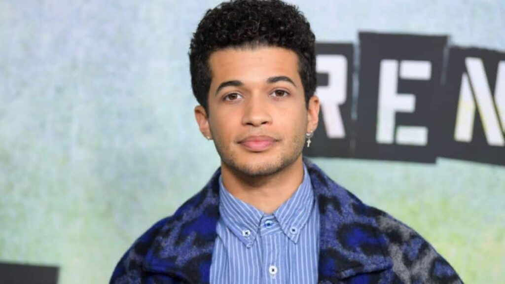The Flash | Jordan Fisher estampa primeiro pôster oficial como Impulso jordan fisher como impulso em the flash
