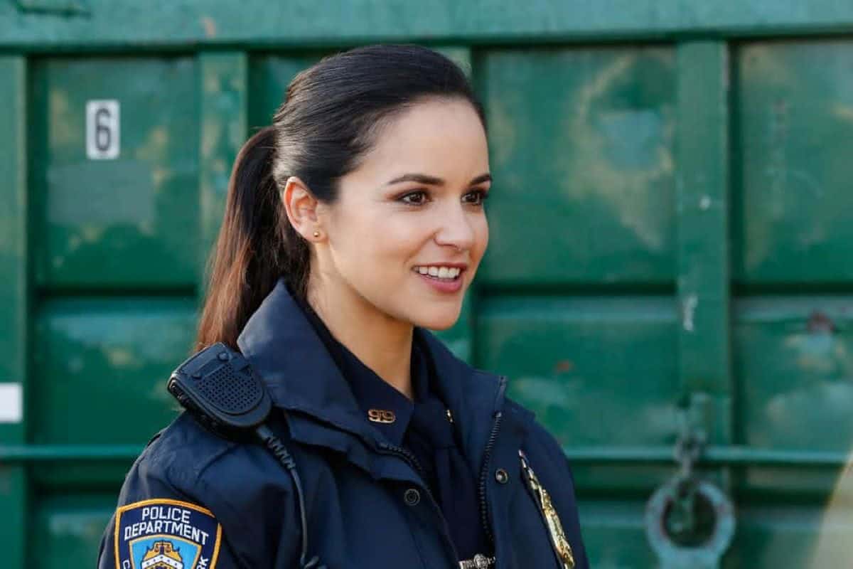 Detective Amy Santiago (Melissa Fumero) em Brooklyn Nine-Nine (Reprodução / NBC)