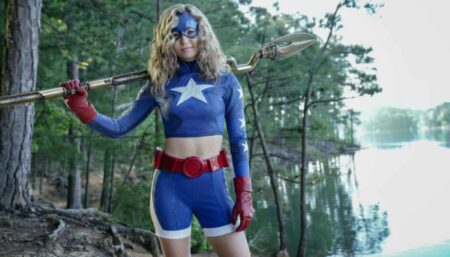 Brec Bassinger como Stargirl (Divulgação / DC)