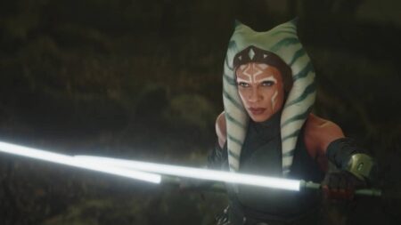 Rosario Dawson como Ahsoka Tano em The Mandalorian (Reprodução / Disney+)