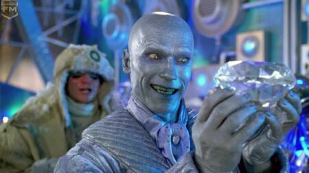 Arnold Schwarzenegger como Mr. Freeze em Batman e Robin Reproducao 2 1