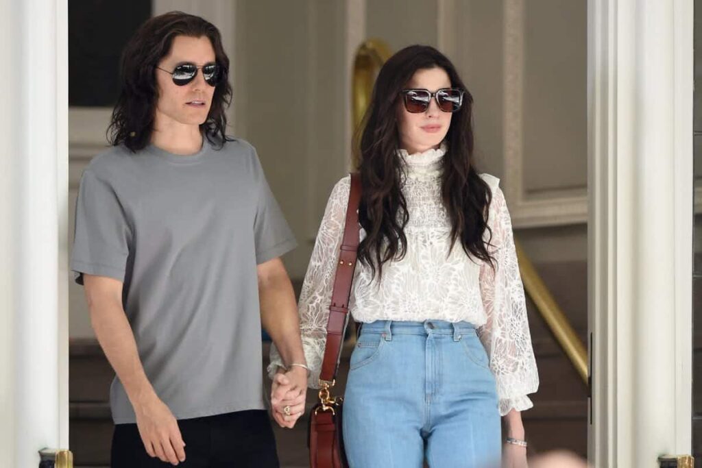 WeCrashed| Série com Jared Leto e Anne Hathaway ganha novo teaser Anne Hathaway e Jaret Ledo