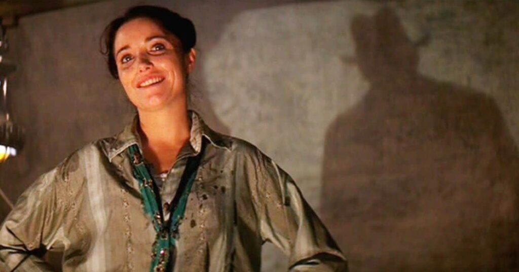 Marion (Karen Allen) em Os Caçadores da Arca Perdida (Divulgação)