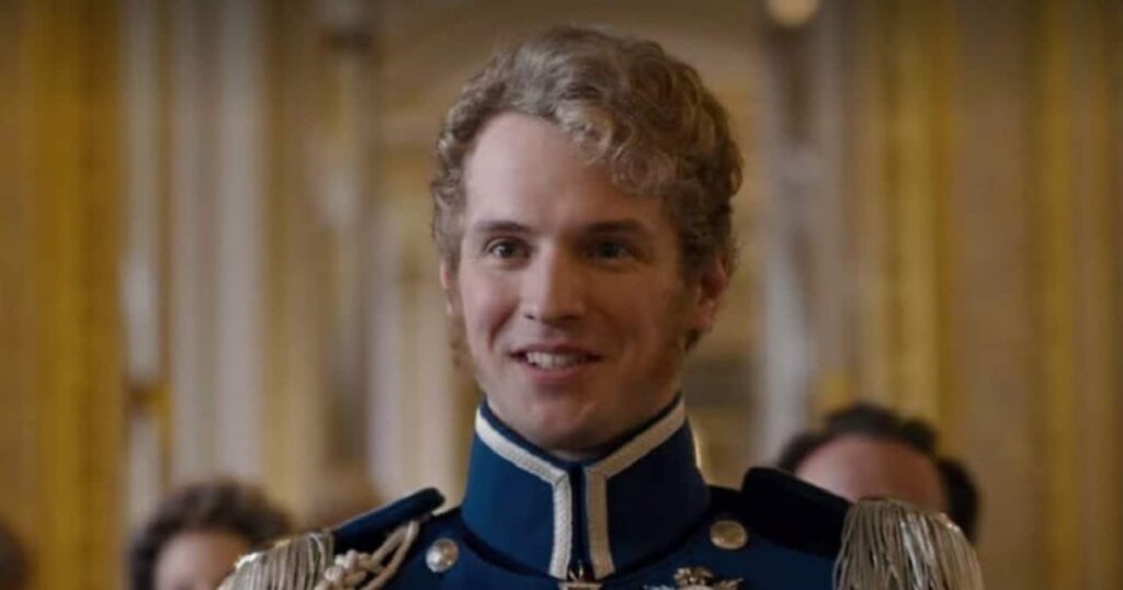 Astro de Bridgerton e UnReal entra para elenco de série da DC Freddie Stroma em Bridgerton Reproducao 1