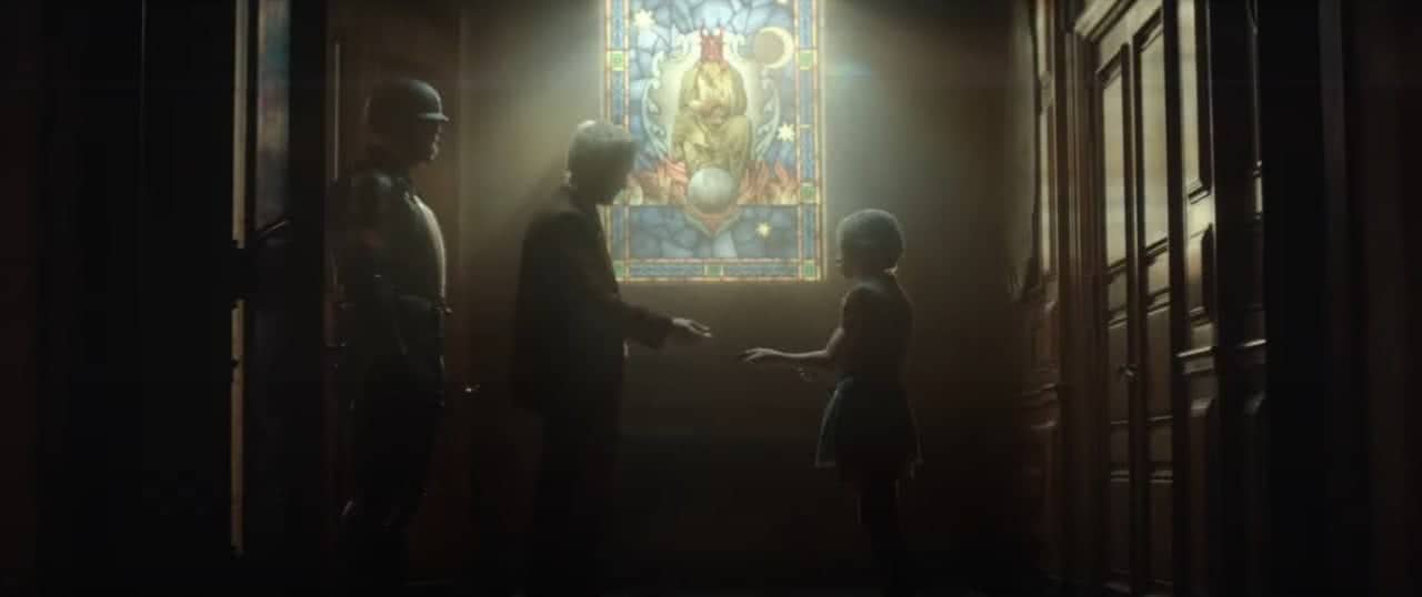 Imagem no vitral em trailer de Loki