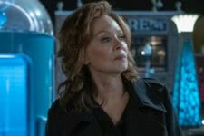 Laurie Blake (Jean Smart) em Watchmen (Reprodução / HBO)