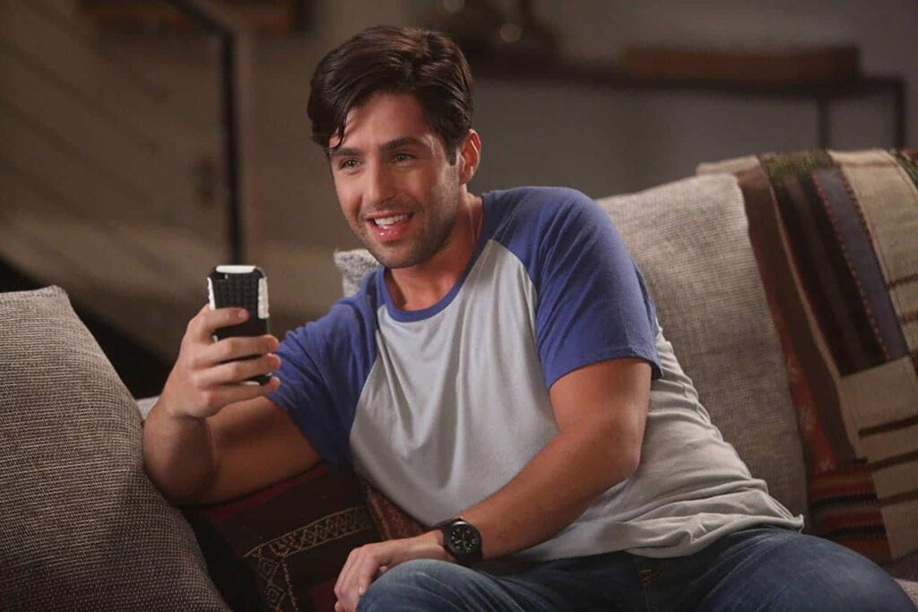 Josh Peck quer participação de Tom Hanks no reboot de Uma Dupla Quase Perfeita Josh Peck