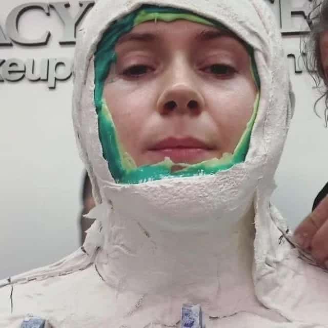 Karen Gillan (Instagram)