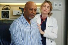 Meredith (Ellen Pompeo) e Richard (James Pickens Jr.) em Grey's Anatomy (Reprodução)