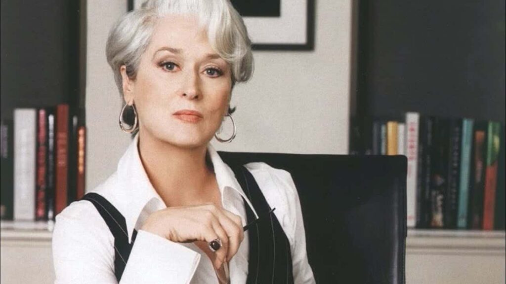 Arrependimento! O Diabo Veste Prada marcou a vida de Meryl Streep Meryl Streep como Miranda Priestly em O Diabo Veste Prada (Reprodução)