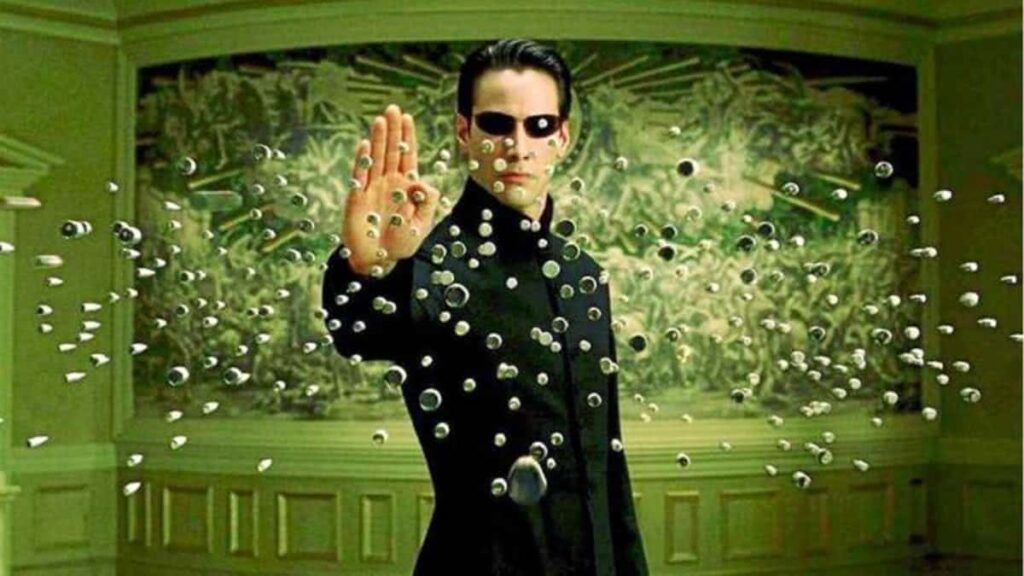 Keanu Reeves doou seu salário em Matrix para tentar curar o câncer Neo (Keanu Reeves) em Matrix (Reprodução)