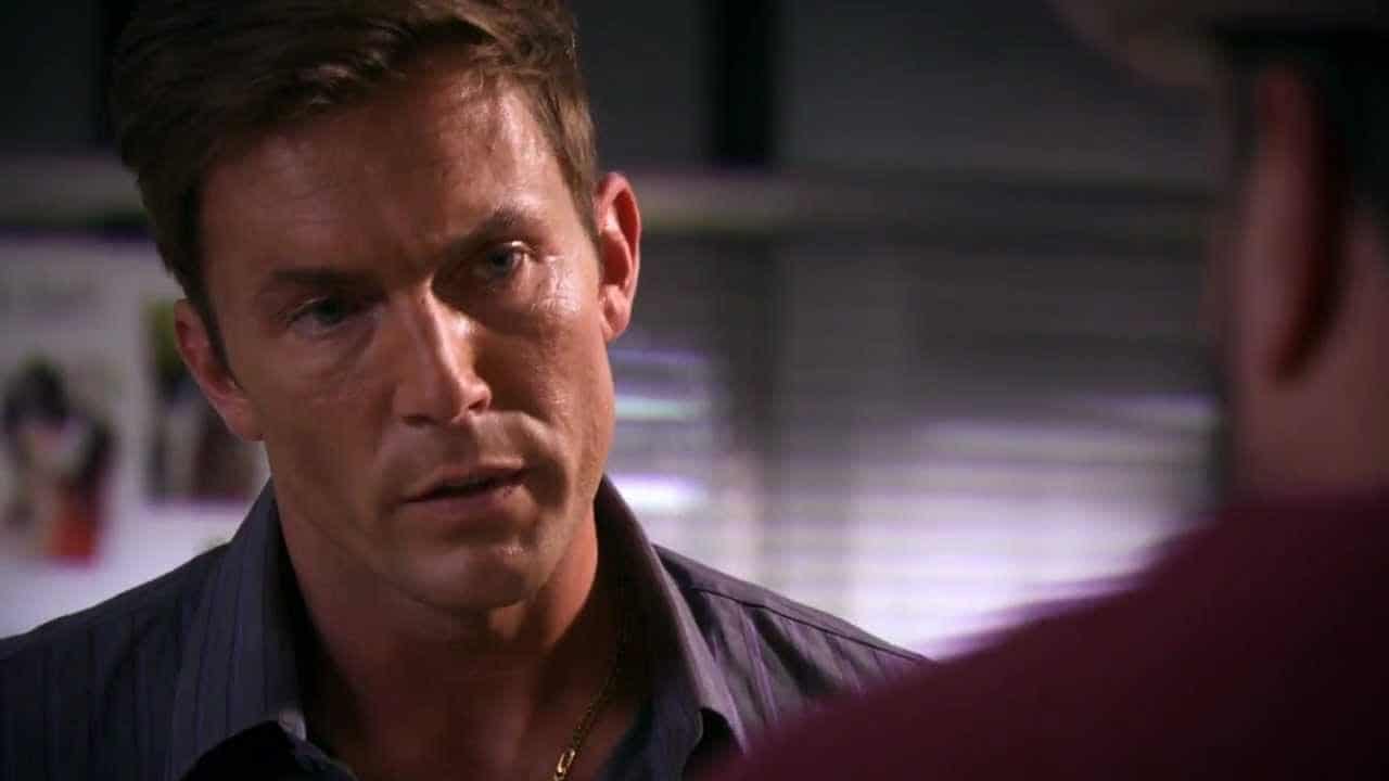 Saiba por que esses personagens de Dexter se tornaram os mais odiados 3 Quinn Desmond Harrington em Dexter Reproducao