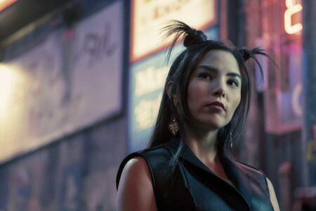 Raikou (Anna Akana) em O Legado de Júpiter [2]