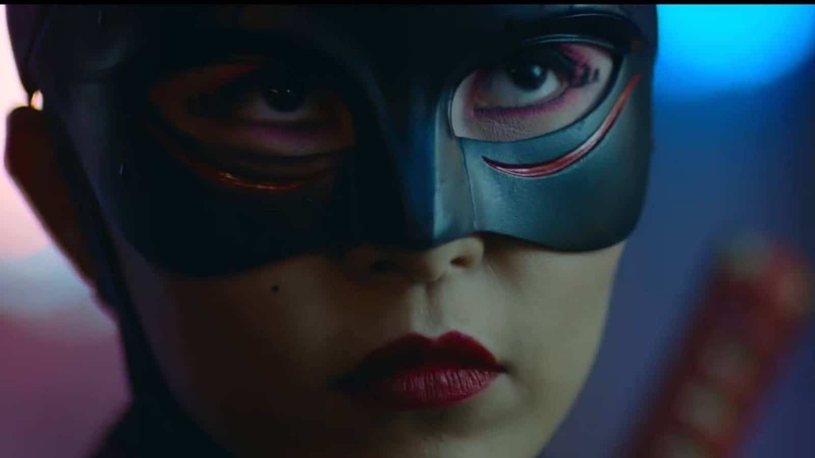 Raikou (Anna Akana) em O Legado de Júpiter