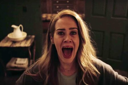 Sarah Paulson em American Horror Story Roanoke