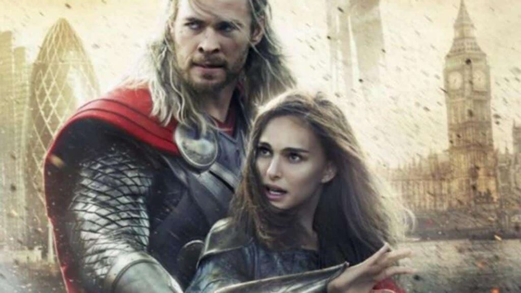 Três provas de que Jane e Thor são o melhor casal do MCU Thor (Chris Hemsworth) e Jane Foster (Natalie Portman) em Vingadores (Reprodução)