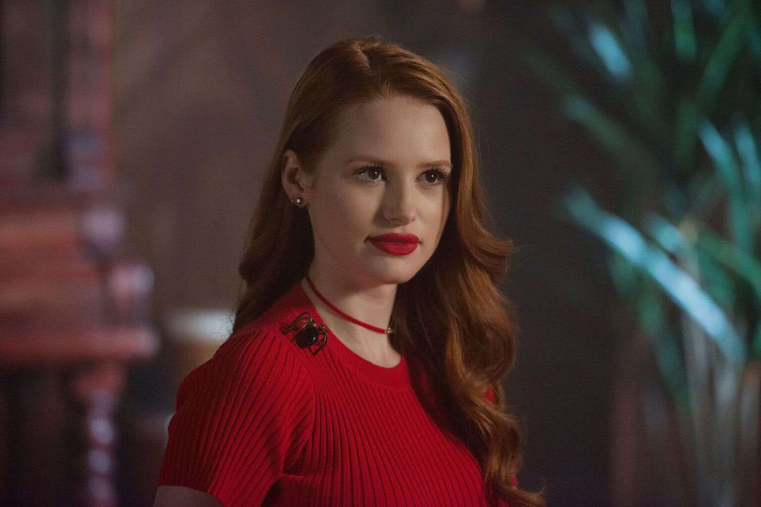 Estrela de Riverdale estrelará remake de filme russo Madelaine Petsch
