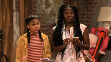 Jaidyn Triplett e Laci Mosley em iCarly (Reprodução / Paramount+)