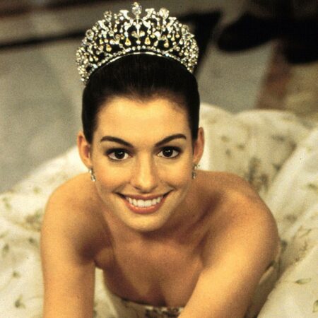 0 MAIN Anne Hathaway wants to make a third Princess Diaries movie