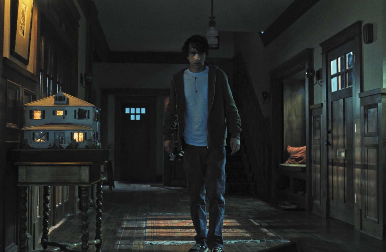 Alex Wolff em Hereditario Divulgacao 2