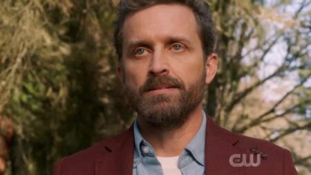 Chuck (Rob Benedict) em Supernatural (Reprodução)