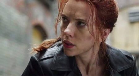 Viúva negra: Florence Pugh ajudou a fazer uma sequência hilariante de helicóptero Scarlett Johansson em Viúva Negra (Reprodução / Marvel)