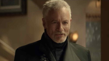 Q (John de Lancie) em Star Trek (Reprodução)