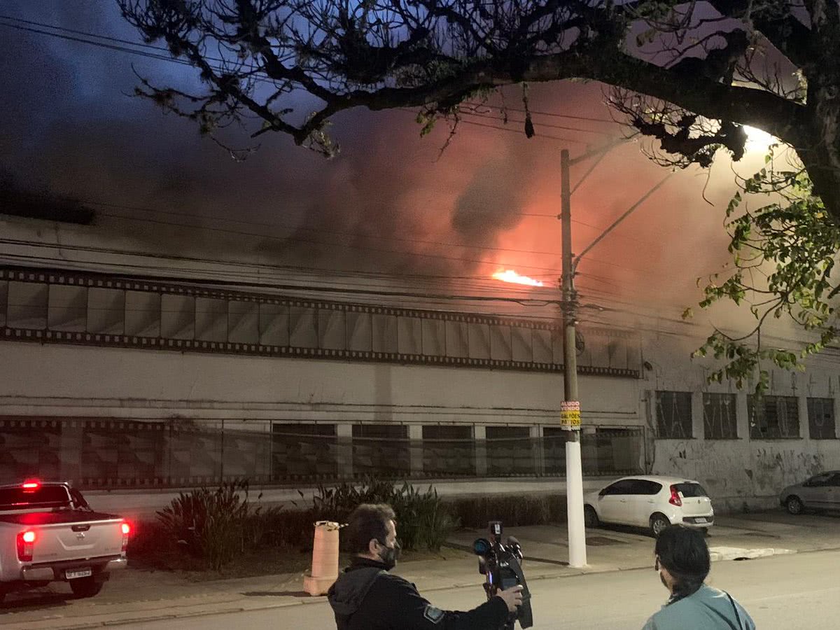 Abandonada pelo governo Cinemateca Brasileira pega fogo 1 Cinemateca Brasileira