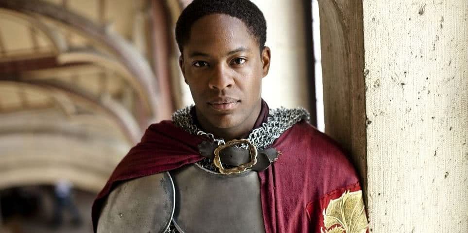 Elyan em As Aventuras de Merlin (Reprodução)