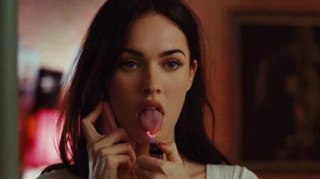 Megan Fox quer que Garota Infernal se transforme em série de TV Megan Fox como Jennifer em Garota Infernal (Reprodução)