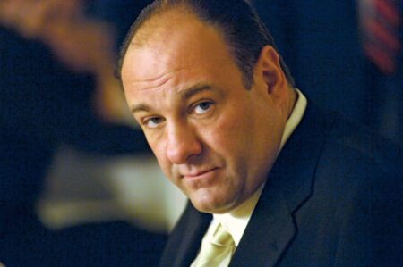 Família Soprano| Criador revela ter desafiado o HBO em episódio icônico James Gandolfini como Tony Soprano em Familia Soprano Reproducao