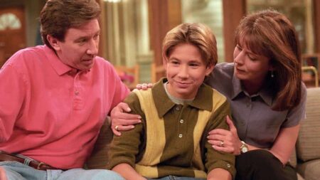 Ex-astro mirim reaparece irreconhecível Jonathan Taylor Thomas em cena de Home Improvement Reproducao