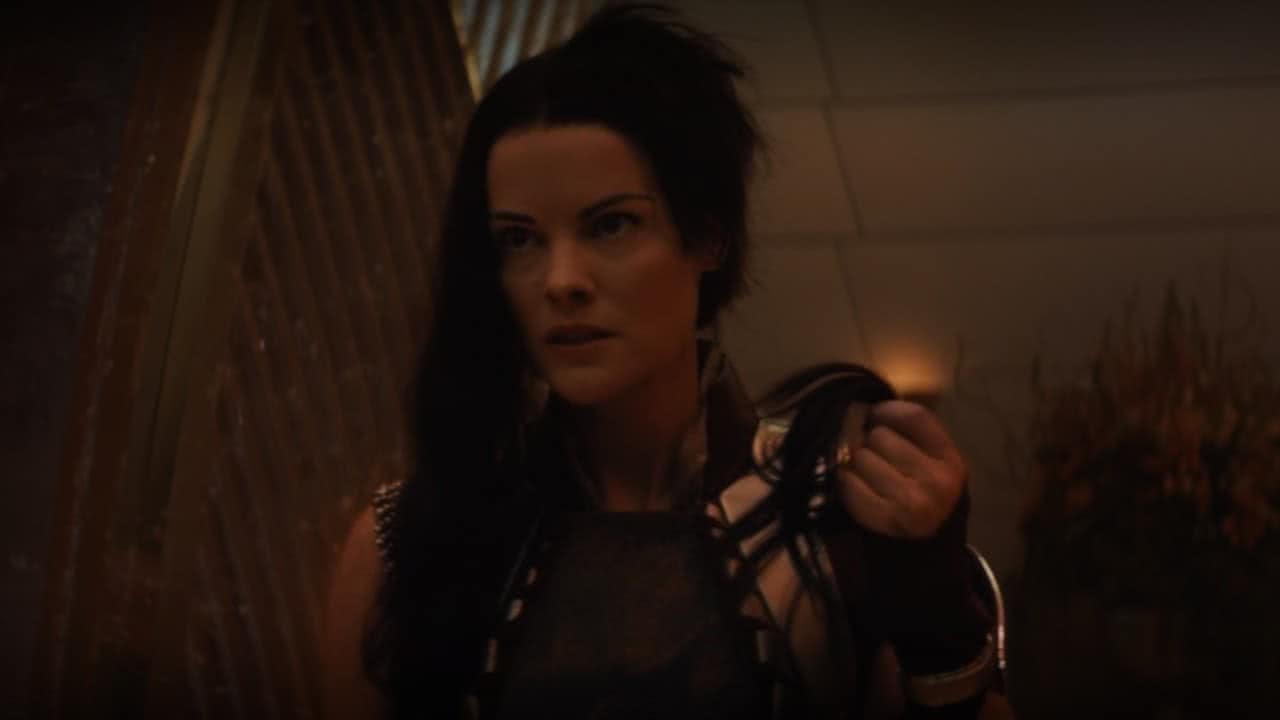 Loki | Quem é Lady Sif nos quadrinhos? 1 Lady Sif (Jaimie Alexander) em Loki (Reprodução)