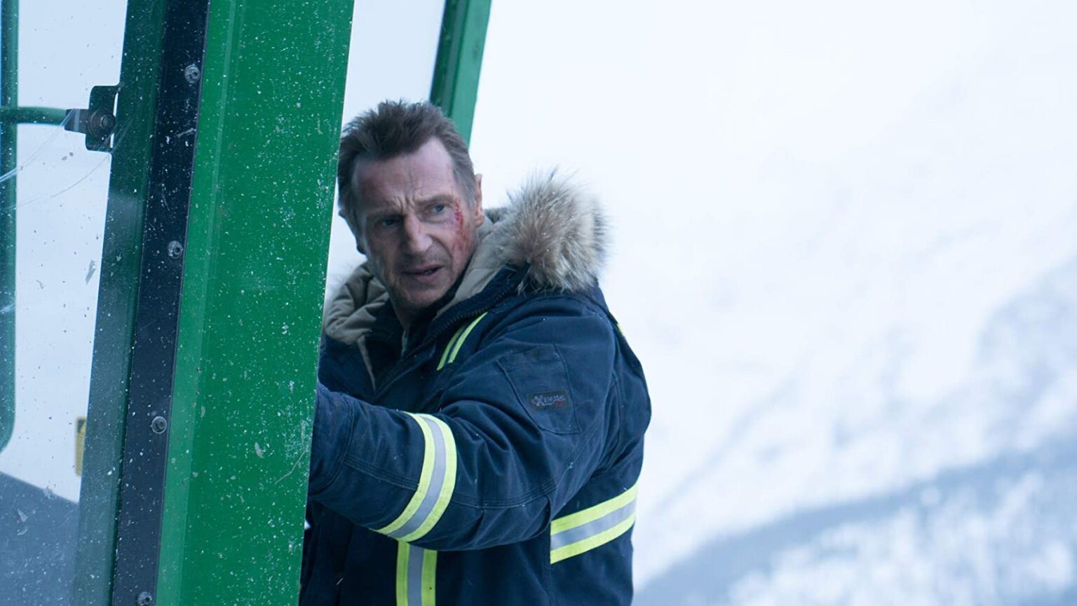 Liam Neeson abre o jogo sobre ter recusado seu papel como James Bond Liam Neesom em Vinganca a Sangue Frio Divulgacao