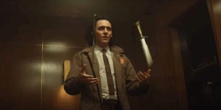 Tom Hiddleston diz que sabe exatamente o desejo dos fãs para Loki Loki Throwing Knives
