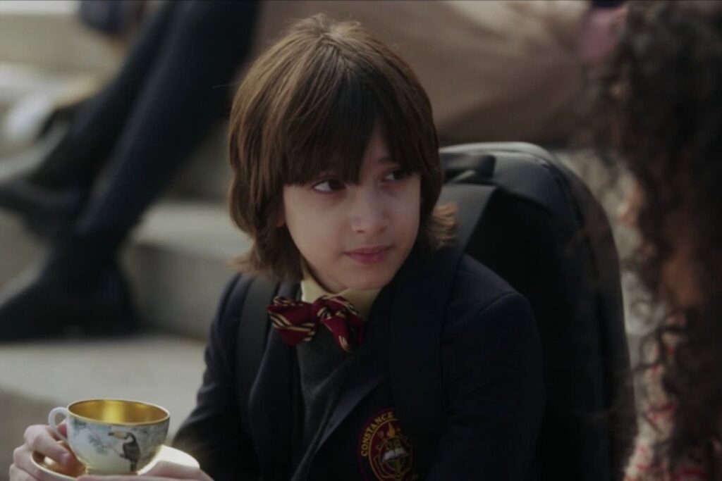 Milo (Azhy Robertson) em Gossip Girl (Reprodução)