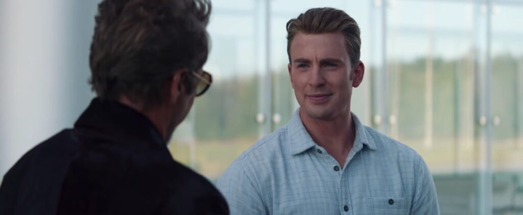 Robert Downey Jr. e Chris Evans em Vingadores