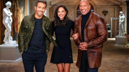 Ryan Reynolds Gal Gadot e Dwayne Johnson nos bastidores de Red Notice Divulgacao