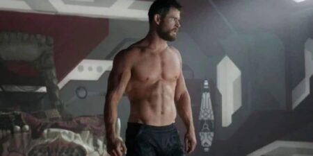 Thor: Love and Thunder | Fotos dos bastidores levantam suspeita Thor (Chris Hemsworth) em Thor: Ragnarok (Reprodução / Marvel)